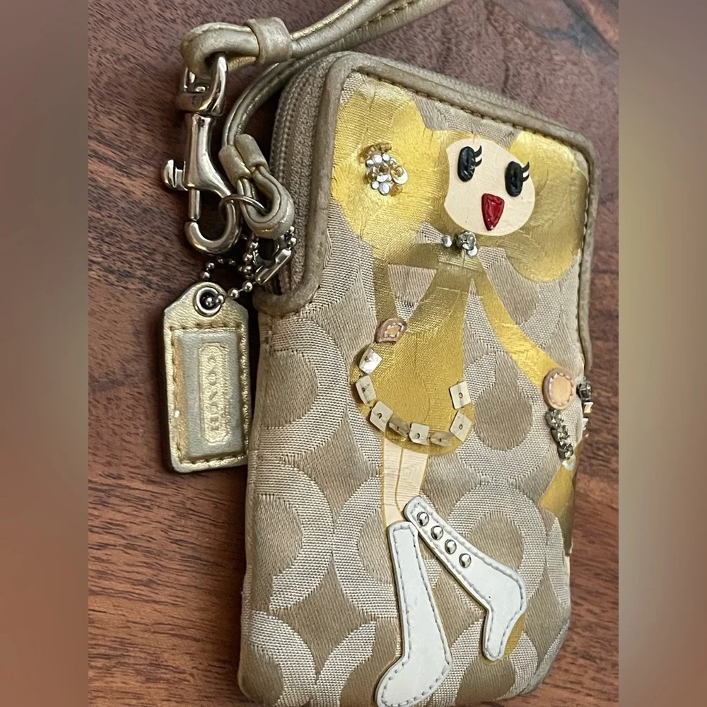 Coach Poppy Chan Goldy Wristlet with Box